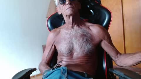 Snapshot of mjmadurengue chatting on February 19, 2026, 10:44 am Mario jose online show from February 19, 2026, 10:44 am