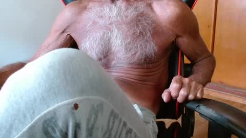 Snapshot of mjmadurengue chatting on April 5, 2026, 8:06 pm Mario jose online show from April 5, 2026, 8:06 pm