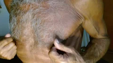 Snapshot of mjmadurengue chatting on April 13, 2026, 1:33 am Mario jose online show from April 13, 2026, 1:33 am