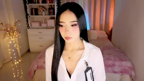 Snapshot of mkultra_aliice chatting on March 30, 2026, 12:44 am Alice online show from March 30, 2026, 12:44 am