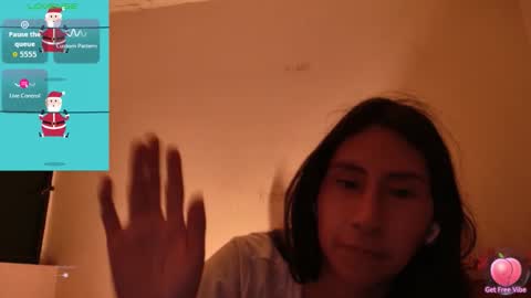 MoonLipson online show from December 16, 2025, 3:22 am