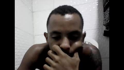 mlkmachodominador online show from February 26, 2025, 9:58 pm