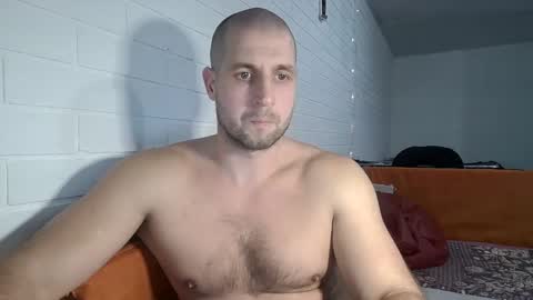 Snapshot of mmaksik chatting on December 15, 2024, 3:53 pm shy athlete online show from December 15, 2024, 3:53 pm