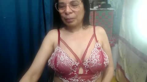 kelly online show from October 7, 2025, 4:31 am