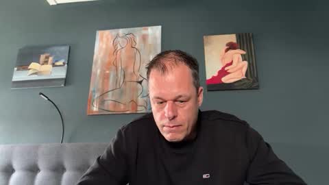 mme4you online show from March 24, 2026, 9:03 am