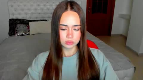 Beata online show from October 8, 2025, 4:15 pm