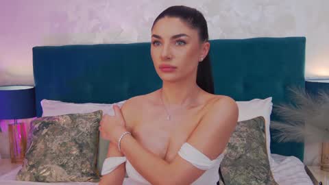 Jessie online show from March 8, 2026, 2:04 am