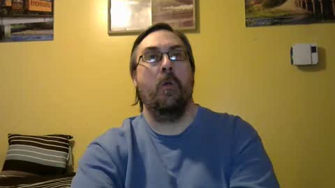 Snapshot of mmr4545 chatting on March 9, 2026, 3:54 am mark online show from March 9, 2026, 3:54 am