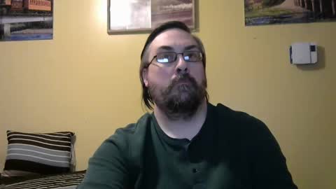 Snapshot of mmr4545 chatting on March 18, 2026, 4:26 am mark online show from March 18, 2026, 4:26 am