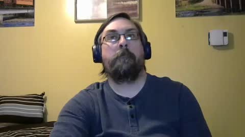 Snapshot of mmr4545 chatting on March 31, 2026, 3:52 am mark online show from March 31, 2026, 3:52 am