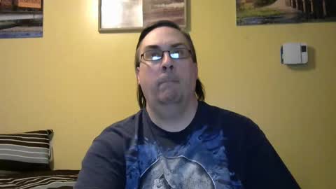 Snapshot of mmr4545 chatting on April 5, 2026, 4:20 am mark online show from April 5, 2026, 4:20 am