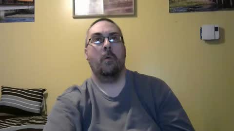 mark online show from April 23, 2026, 4:46 am