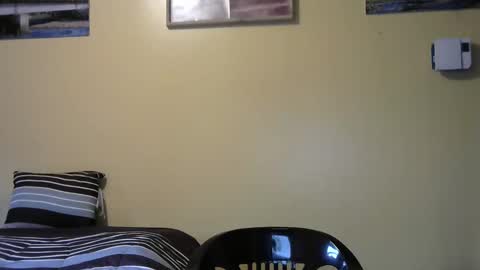 Snapshot of mmr4545 chatting on June 2, 2026, 3:41 am mark online show from June 2, 2026, 3:41 am
