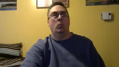 Snapshot of mmr4545 chatting on June 7, 2026, 3:21 am mark online show from June 7, 2026, 3:21 am
