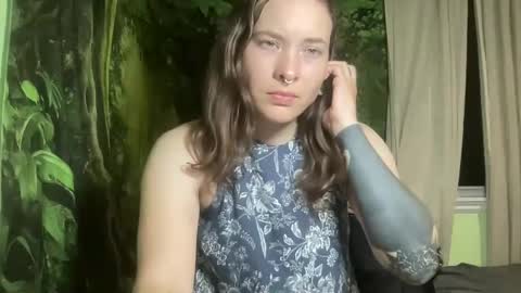 Misty online show from September 21, 2025, 2:46 am