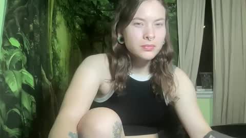 Misty online show from December 16, 2025, 1:54 am