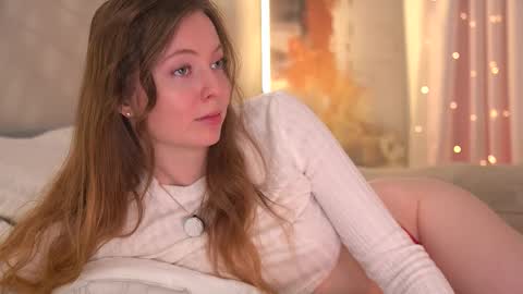 moan_elisa online show from February 16, 2026, 1:57 am