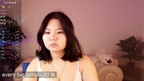 Snapshot of moana_light chatting on September 18, 2025, 2:02 am hey meet with me online show from September 18, 2025, 2:02 am
