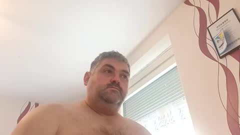 Tom online show from February 9, 2025, 9:37 am