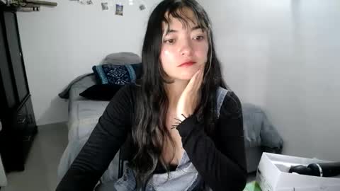 Sam online show from October 22, 2025, 10:48 am