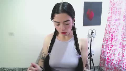 Sam online show from May 9, 2026, 1:38 pm