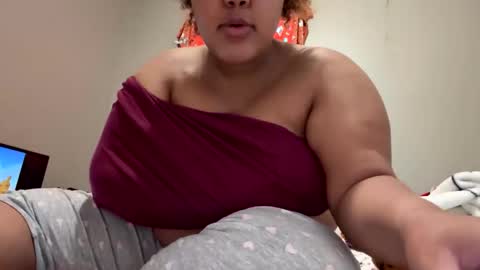 Mocha princess23 online show from September 9, 2025, 11:43 am