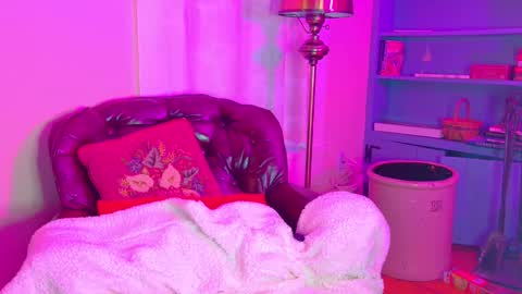 Snapshot of mochamimi chatting on February 20, 2025, 11:31 am Mocha BDAY JAN 13 online show from February 20, 2025, 11:31 am