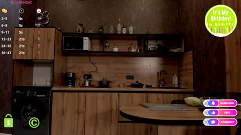 Model Mike online show from October 2, 2025, 10:22 am