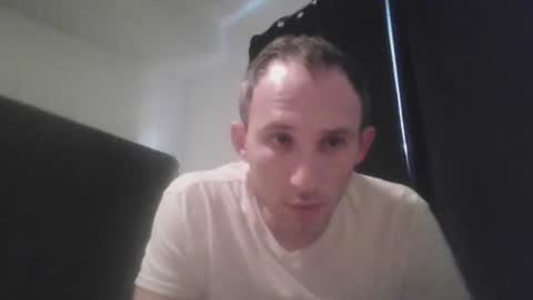 modelstar123 online show from November 23, 2025, 6:41 pm