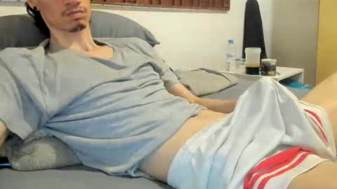 Snapshot of moderdelier chatting on February 24, 2026, 12:36 pm DigBreed online show from February 24, 2026, 12:36 pm