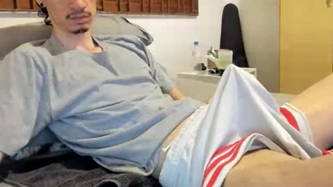 Snapshot of moderdelier chatting on March 17, 2026, 1:54 am DigBreed online show from March 17, 2026, 1:54 am