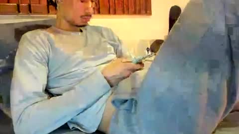 DigBreed online show from July 15, 2026, 1:33 am
