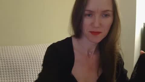 Aurora online show from May 3, 2026, 1:17 pm