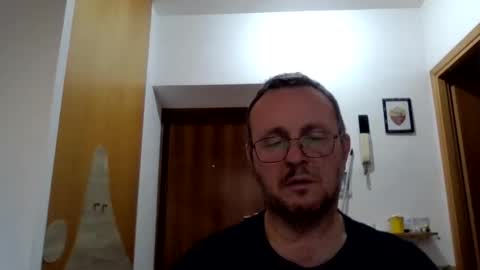 Snapshot of modesto1969 chatting on September 16, 2025, 4:30 pm modesto1969 online show from September 16, 2025, 4:30 pm