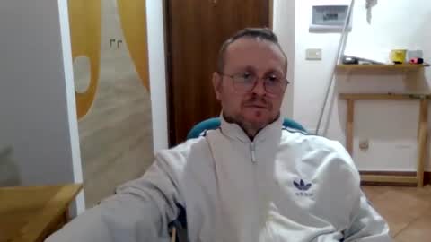 modesto1969 online show from November 23, 2025, 11:04 pm