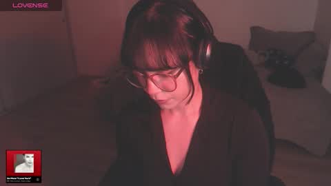 Snapshot of modjo_ chatting on January 17, 2026, 4:17 am Modjo online show from January 17, 2026, 4:17 am