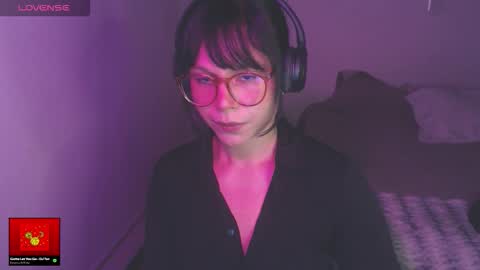 Snapshot of modjo_ chatting on February 1, 2026, 2:10 am Modjo online show from February 1, 2026, 2:10 am