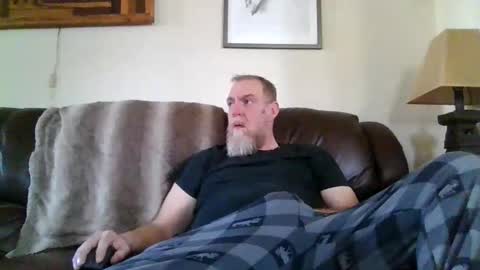 Snapshot of moeblick chatting on February 23, 2025, 6:56 pm moeblick online show from February 23, 2025, 6:56 pm