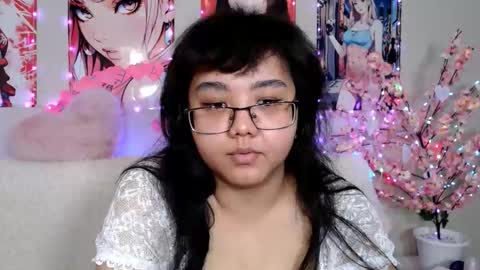 Snapshot of moertomlly chatting on February 15, 2026, 5:26 am Molly online show from February 15, 2026, 5:26 am