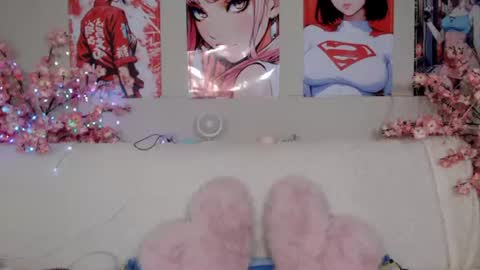 Molly online show from June 15, 2026, 2:36 am