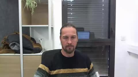 Julien online show from December 17, 2024, 11:28 am