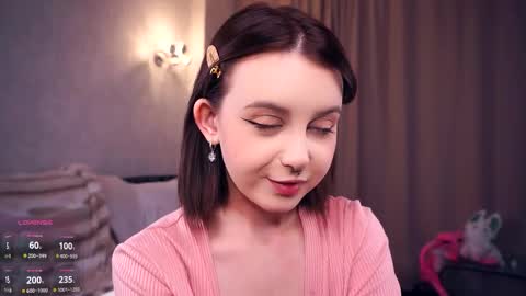 Snapshot of moiregathright chatting on September 19, 2025, 5:20 am My name is Eda online show from September 19, 2025, 5:20 am