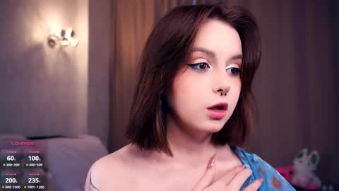 Snapshot of moiregathright chatting on September 27, 2025, 5:12 am My name is Eda online show from September 27, 2025, 5:12 am