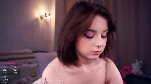 Snapshot of moiregathright chatting on September 30, 2025, 5:45 am My name is Eda online show from September 30, 2025, 5:45 am