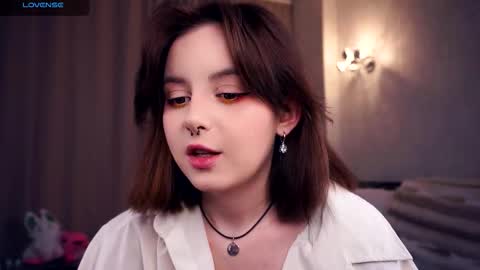 Snapshot of moiregathright chatting on October 7, 2025, 5:37 am My name is Eda online show from October 7, 2025, 5:37 am