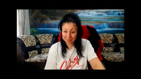 moistmady online show from March 31, 2026, 6:14 am