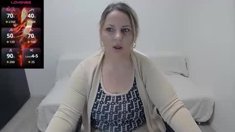 erika online show from May 3, 2026, 8:09 am
