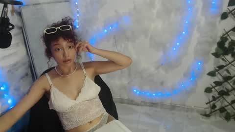 moka_soul online show from July 28, 2026, 4:39 pm