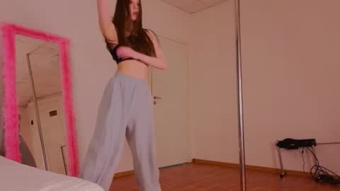Molly online show from February 19, 2025, 12:25 am