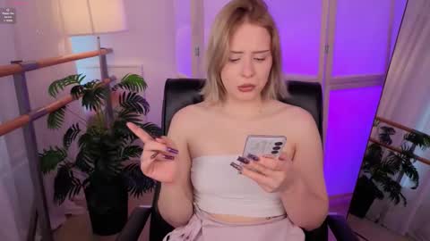 Molly online show from February 24, 2026, 7:17 am